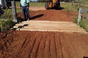 Prefeitura continua com manutenção de mata-burros