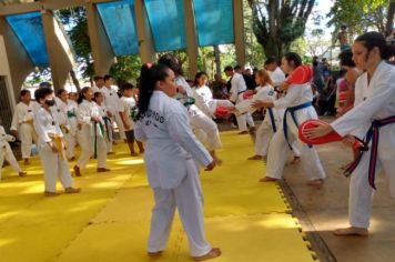 Evento promovido pelo departamento de Esportes em comemoração aos 97 anos de Paraguaçu, atraiu grande público. 