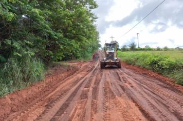 Fortes chuvas causam estragos na estrada de acesso ao Rancho Alegre 