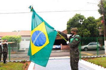 Tiro de Guerra realiza ato pelo Dia da Bandeira