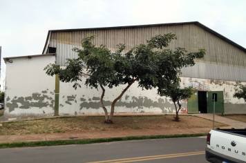 Pintura do Ginásio Zé do Pito reforça padronização dos centros esportivos em Paraguaçu Paulista