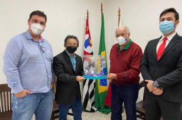 Paraguaçu recebe capacetes que podem reduzir agravamento da Covid