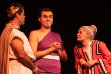 Espetáculo “Crush de Uma Noite de Verão” do Grupo Cena Voraz será apresentado gratuitamente em Paraguaçu Paulista