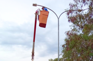 Prefeitura soluciona falta de energia em trecho da Av. 7 de Setembro 