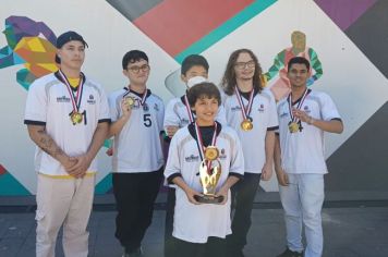 Xadrez de Paraguaçu é ouro e prata nos jogos regionais