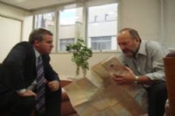 Trevo de acesso em Assis deverá ter melhorias, segundo Camilo Gava