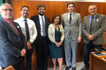 Prefeita representa consórcio na Funasa  