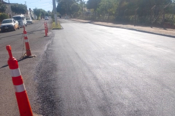 Recape asfáltico é feito em parte danificada da Avenida Galdino