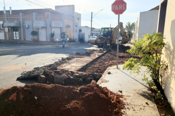 Cruzamento da 'Expedicionários com a 7 de Setembro' ganha sarjetão duplo