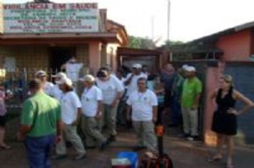 Equipe de Paraguaçu declara “guerra” contra a dengue também em Cândido Mota