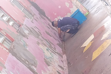 Paredes de salas sendo preparadas para receber nova pintura na EMEI Dona Maria Pereira Briso