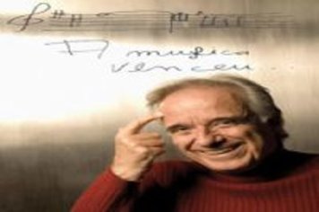 Superação do maestro João Carlos Martins, que estará em Paraguaçu mês que vem, motiva adolescentes da Fundação Casa