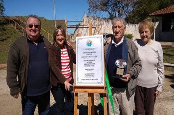 Tide, autor do primeiro gol do estádio municipal, é homenageado em Paraguaçu