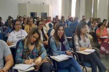 Paraguaçu sedia “Oficina sobre Grupos Socioeducativos”