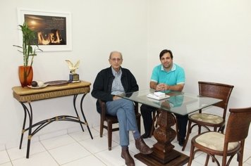 Renomado arquiteto brasileiro veio avaliar o potencial paisagístico-turístico do muncípio