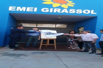 Creche Girassol é inaugurada e atenderá 150 crianças em Paraguaçu