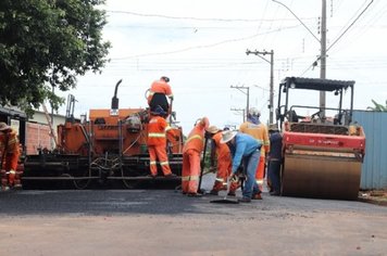 Tapa-buraco é concluído na Rua Tokow Yamada, na Vila Nova