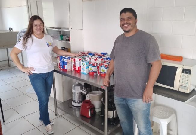 Leite e frutas arrecadados na Corrida Pedestre e na Copa Grande Lago de Montain Bike são doados para associação beneficente