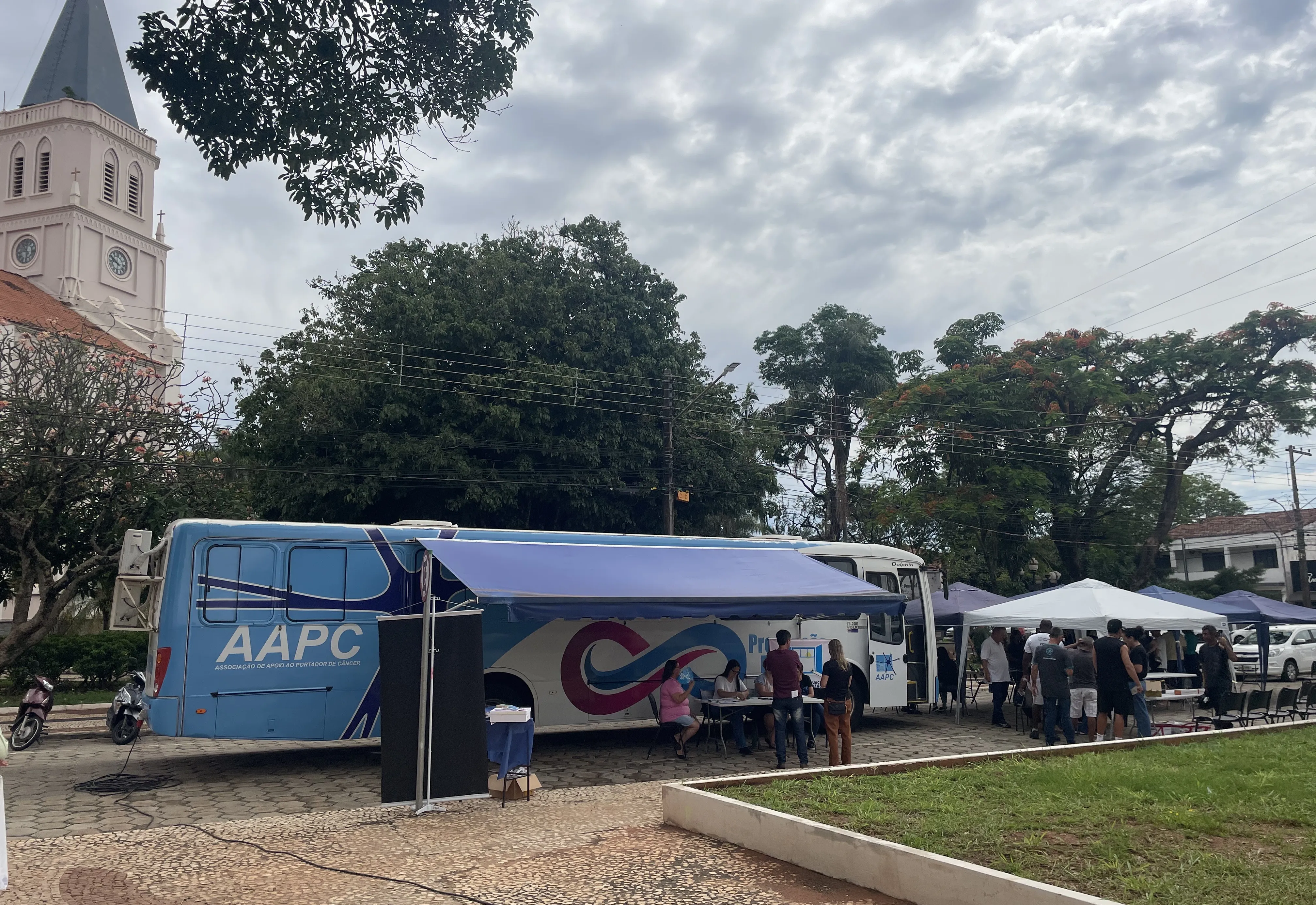 Secretaria de Saúde disponibiliza exames que detectam alterações na próstata e outros serviços ao lado da Praça da Matriz