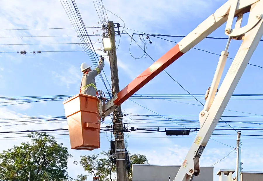 Prefeitura reforça iluminação pública e amplia segurança em diversos pontos da cidade