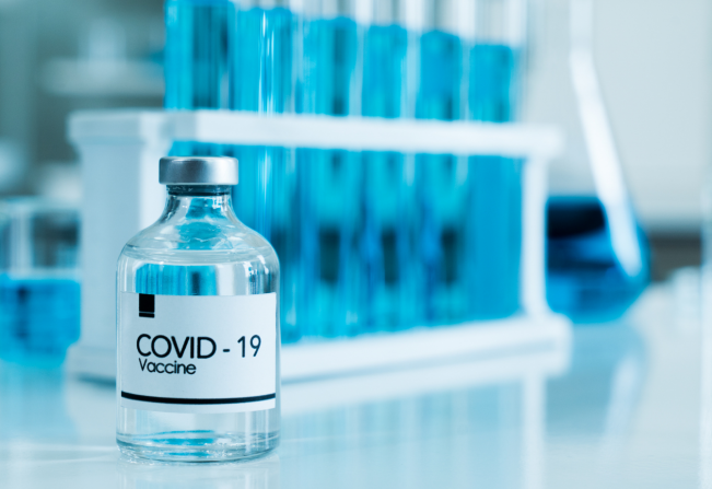 Vacinação de idosos de 72 a 74 anos será no sábado