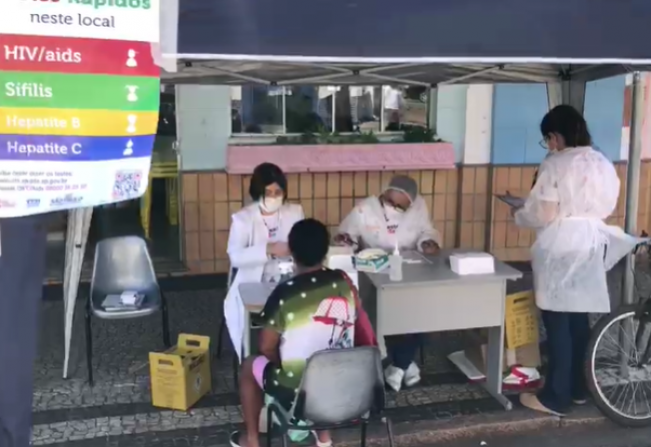 Ponto na área central ofereceu teste rápido de HIV e Sífilis