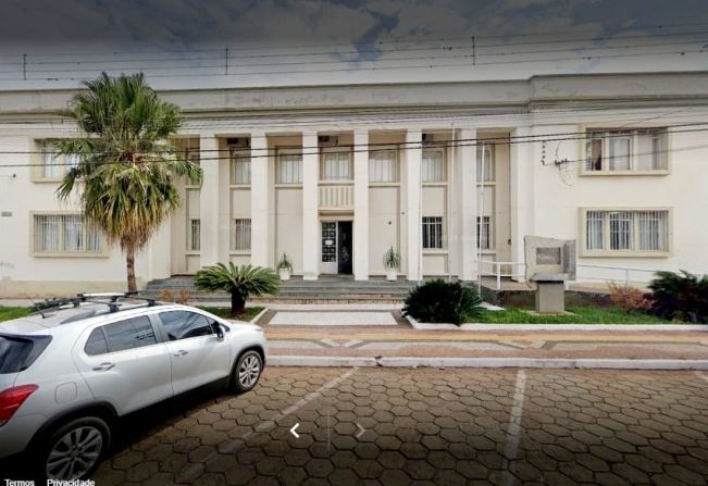 Prefeito Antian Sasada promulga lei do piso salarial para professores da rede municipal