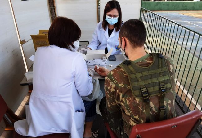 Saúde realiza ações de prevenção contra DSTs no Tiro de Guerra