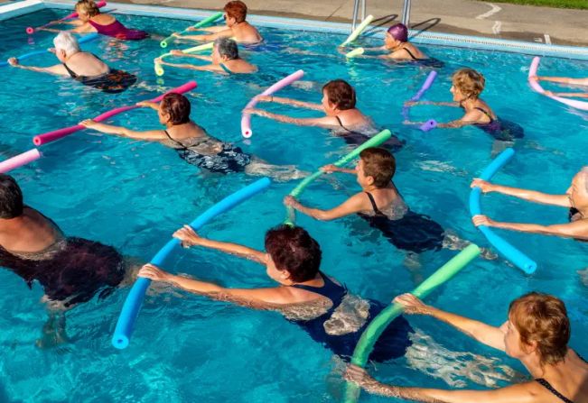 Departamento de Esportes vai oferecer hidroginástica a partir de maio em Paraguaçu Paulista