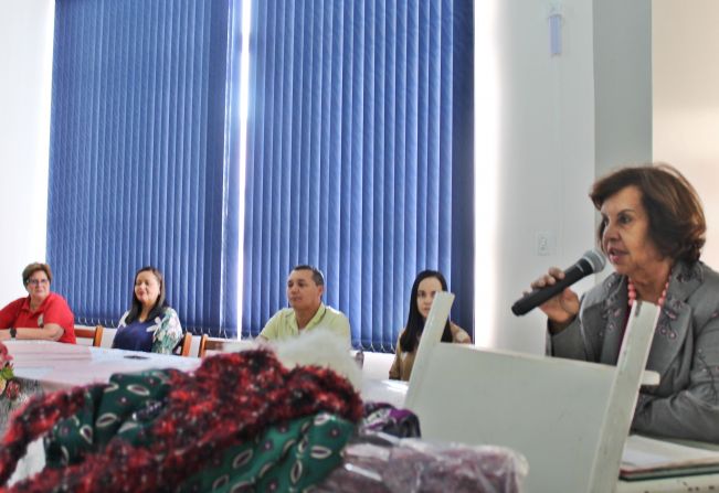 Com meta de atender 300 famílias, é lançada a Campanha do Agasalho de Paraguaçu