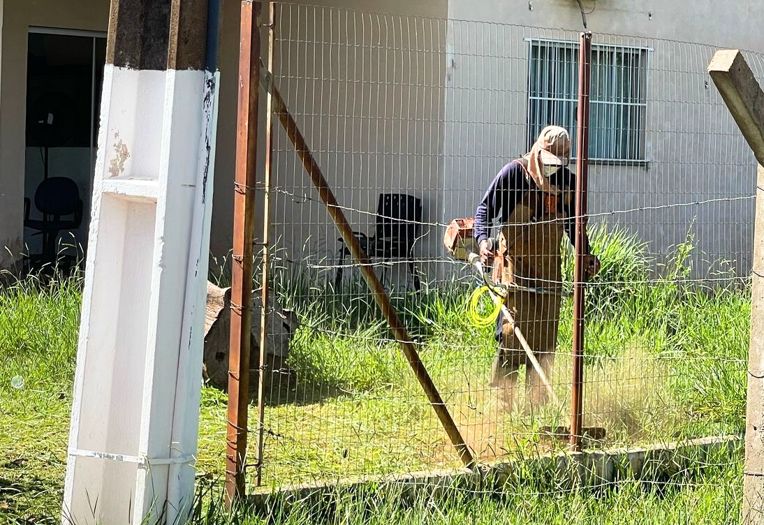 Mais frentes de limpeza atuando em diferentes regiões da cidade: Vila Nova e Centro de Convergência