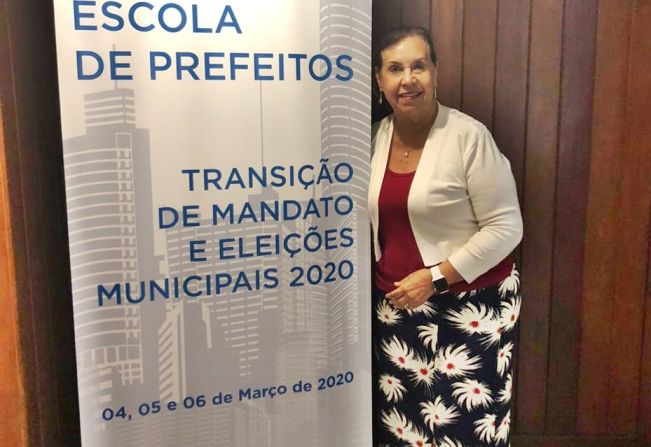 Com o tema “Eleições 2020”, Almira participa de Escola de Prefeitos
