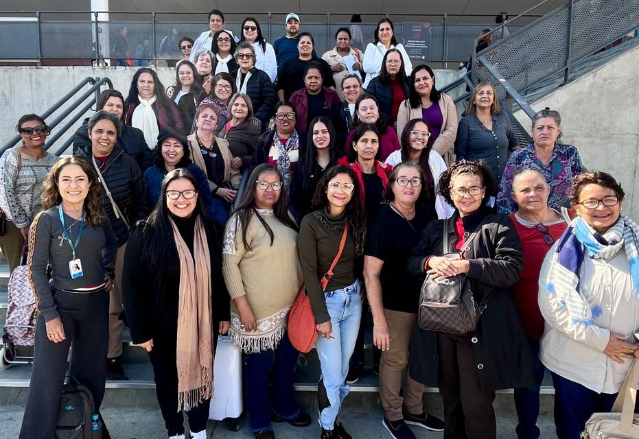 Com apoio da Prefeitura, caravana de artesãs de Paraguaçu participa da Mega Artesanal em São Paulo 