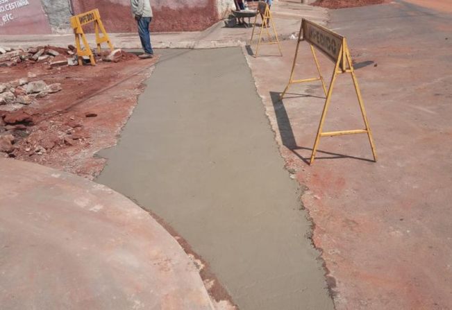 Ruas de Paraguaçu recebem sarjetões