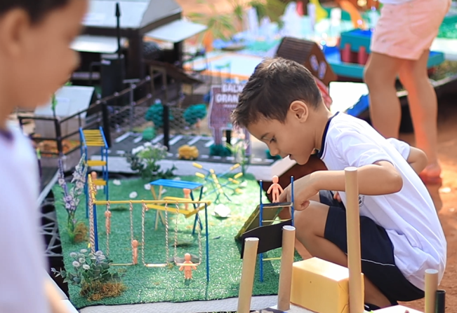 EMEI Dona Cota promove exposição com trabalhos desenvolvidos por alunos de 4 e 5 anos