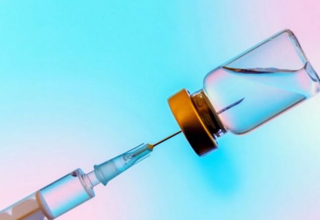 Covid-19: Amanhã terá etapa de vacinação para 48 e 49 anos 