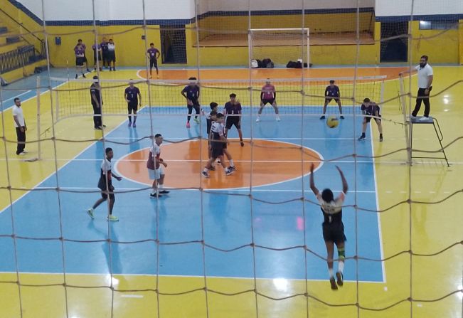 Paraguaçu Paulista sagrou-se Vice-campeã do Torneio de Vôlei Masculino