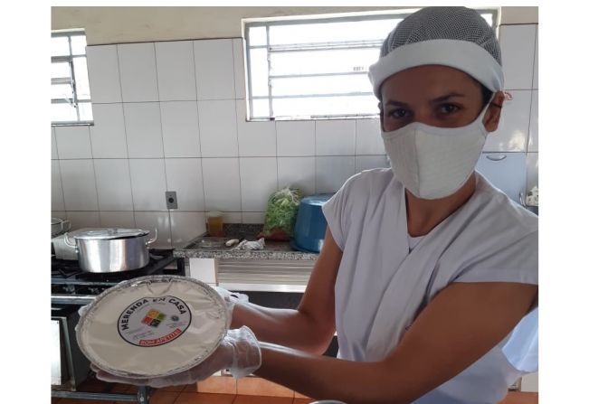 Prefeitura começa a distribuir “Merenda em Casa” para mais de 1500 alunos da Educação Municipal