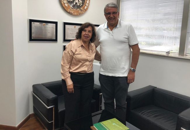 Almira pede ajuda a deputados para que Trem Turístico volte a funcionar