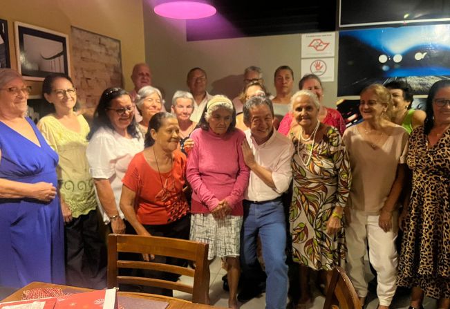 Idosos dos CRAS participam de confraternização para encerramento das atividades de 2023