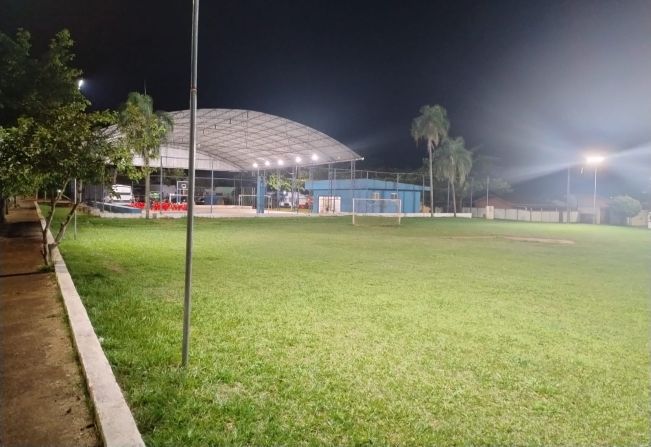 Campo e Quadra de Futebol Suíço são opção de lazer para moradores das Vilas Gammon e Lina Leuzzi