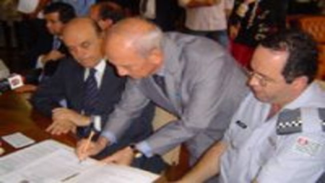 Serra aumenta em 50% os recursos estaduais para merenda escolar do município