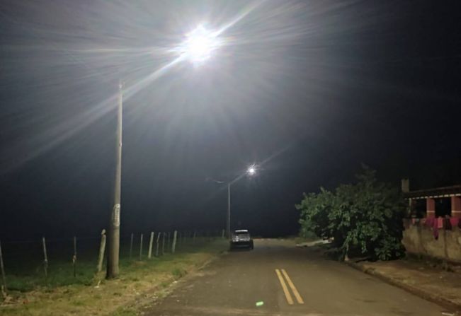 Prefeitura realiza extensão de iluminação pública em Conceição de Monte Alegre