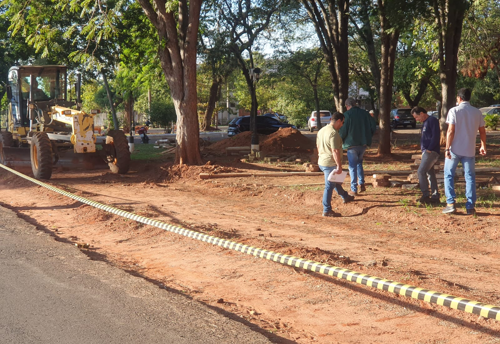 Prefeitura amplia vagas com novo estacionamento em 45 graus na região do Cemitério, Fórum e Paço Municipal 