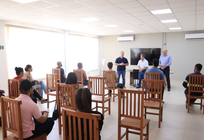 Prefeitura Municipal entrega certificados a concluintes de cursos realizados em parceria com o Senai