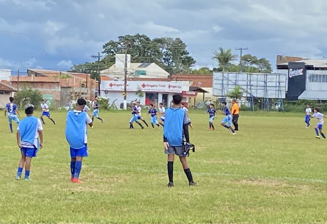 Departamento de esporte em ação 