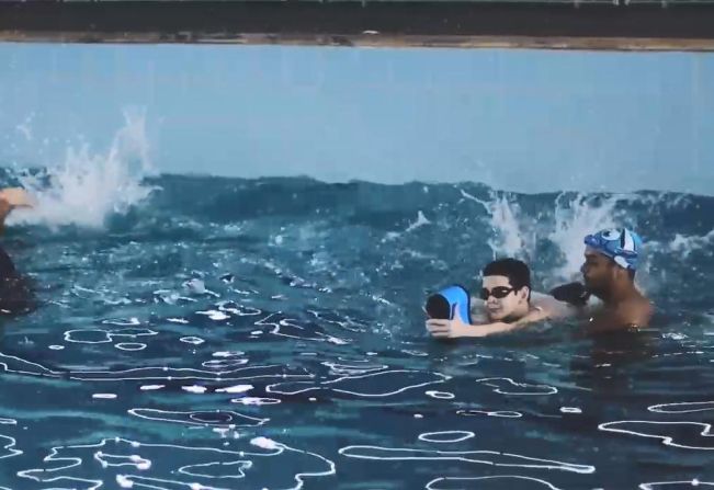 Crianças com TEA iniciam atividades de intervenção aquática na Piscina Municipal