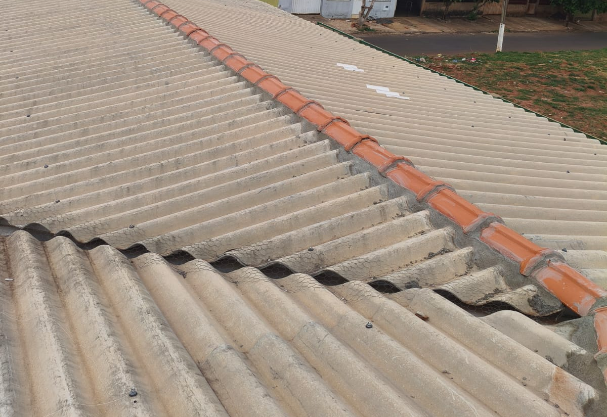 Prefeitura conclui reparos no telhado da Unidade de Saúde do Jardim das Oliveiras