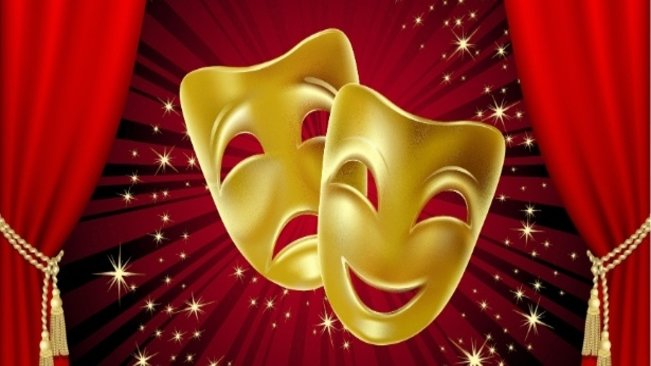 Fim de semana tem espetáculo