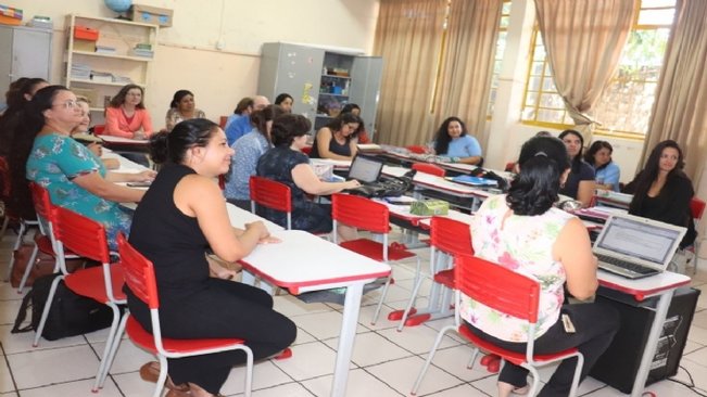 Professores da Educação de Paraguaçu terão bônus de boa gestão e de assiduidade